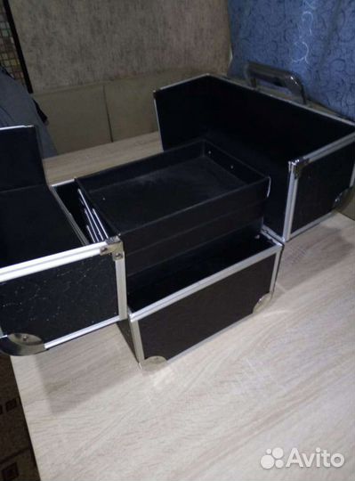 Чемоданчик