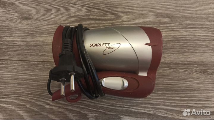 Фен Scarlett Ionic