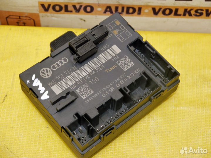 Блок комфорта двери передней правой Ауди А4 Б8