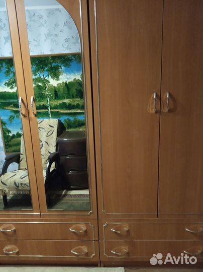 Шкаф для одежды бу