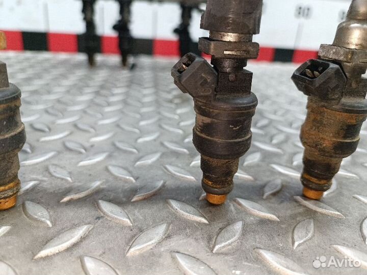 Форсунка для Audi A4