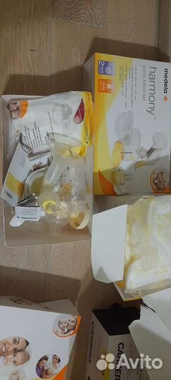 Молокоотсос medela harmony ручной