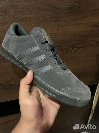 Adidas мужские кроссовки новые р 42/43