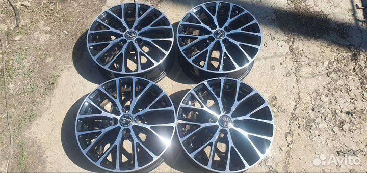 Продаю литые диски RST R015