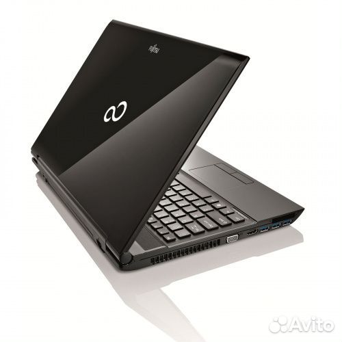 Ноутбук Fujitsu lifebook