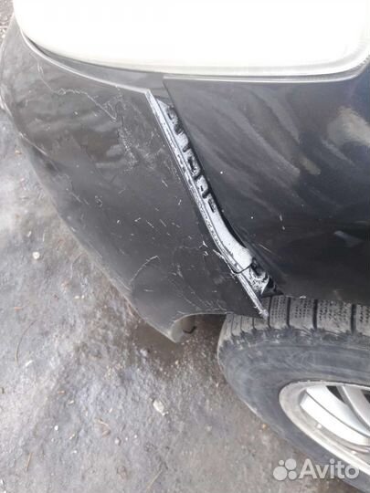 Бампер передний nissan Tiida c11