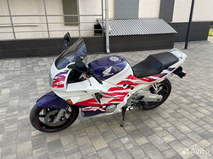 Honda CBR 600 F2