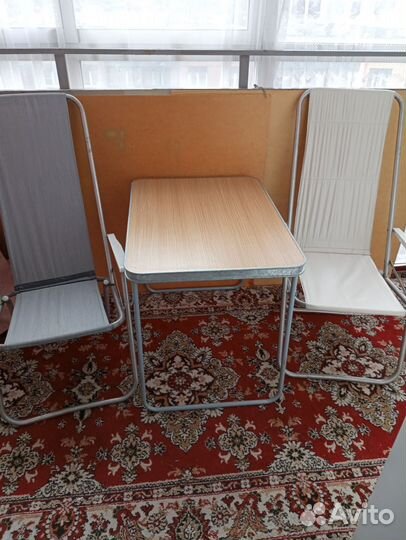 Столик складной