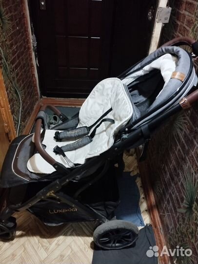 Продам коляску Luxmom