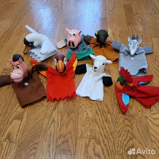 Кукольный театр в отличном состоянии