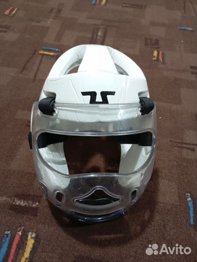 Шлем для тхэквондо