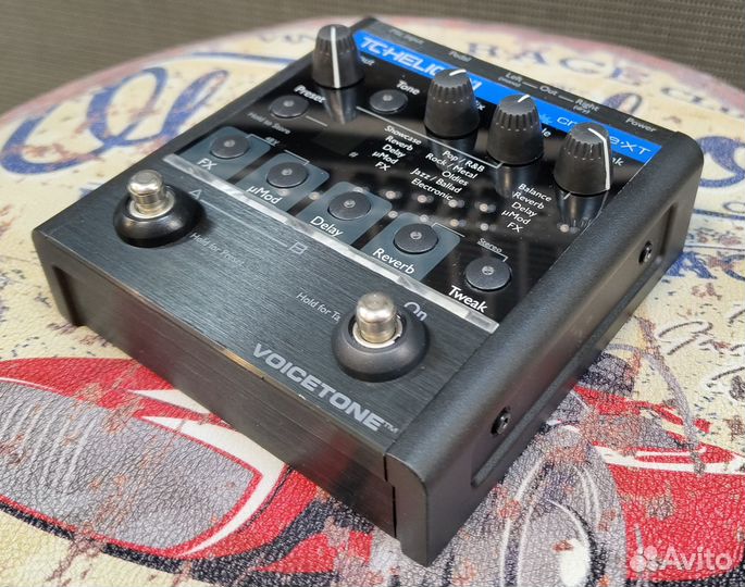 Вокальный процессор TC Helicon VoiceTone Create XT