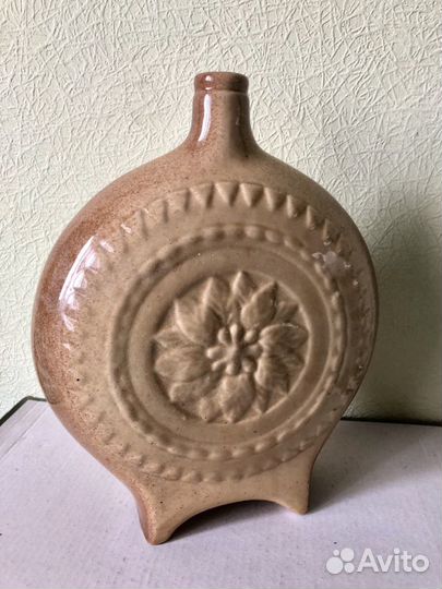 Кувшин фарфоровый