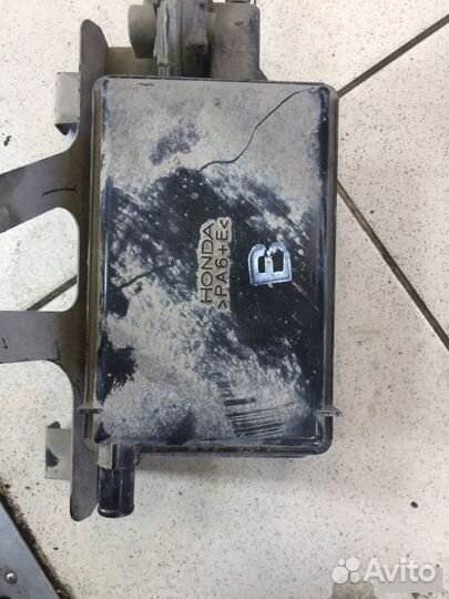 Абсорбер топливных паров Honda Civic 8 R18A