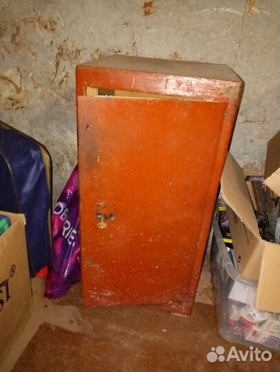 Сейф из толстого металла СССР