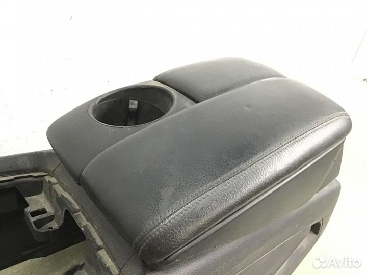 Консоль Audi Q7 4L 2005-2015