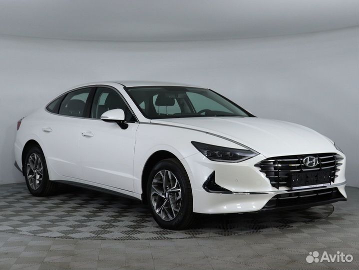 Hyundai Sonata 2.5 AT, 2022