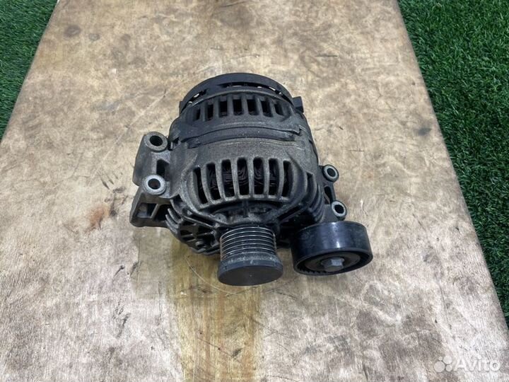 Генератор Bmw 1 E87 N46B20 2008