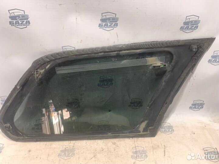 Форточка кузова Nissan Primera WP11 SR20DE 2000