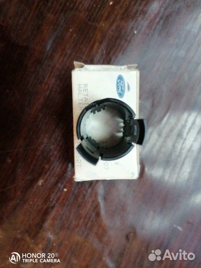 Направляющая датчика парковки Ford C-Max 2003-2010