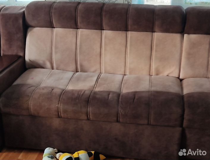 Угловой диван