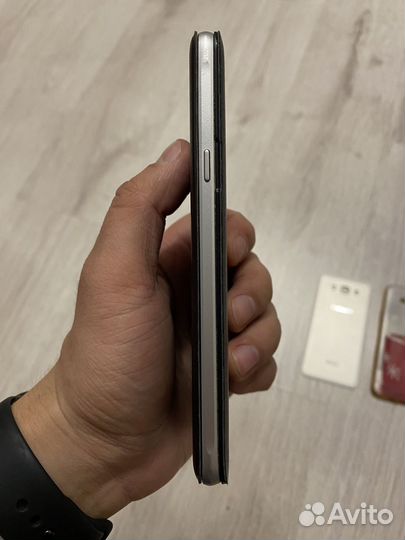 Samsung Galaxy J7 (2016), 2/16 ГБ