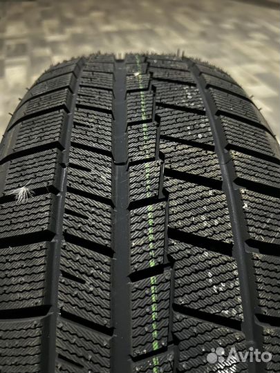 Boto BS68 215/55 R17