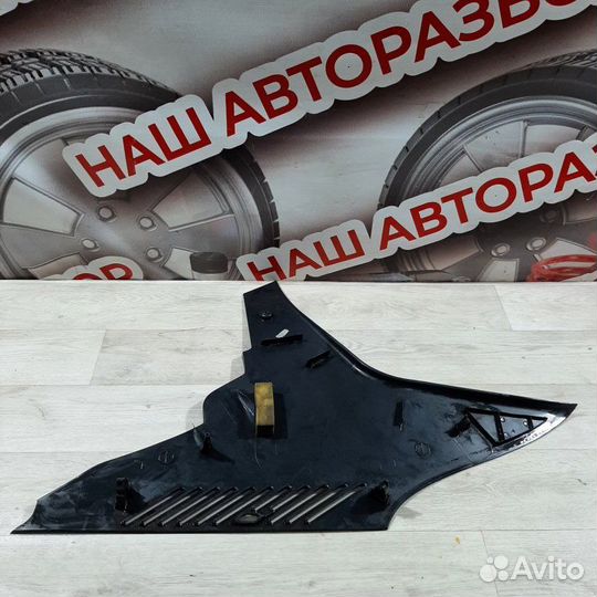 Накладка на торпедо левая Renault Logan 1 седан