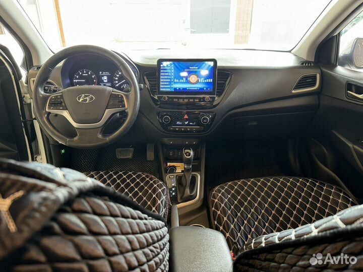 Крыло на hyundai solaris