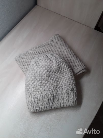 Комплект шапка и шарф