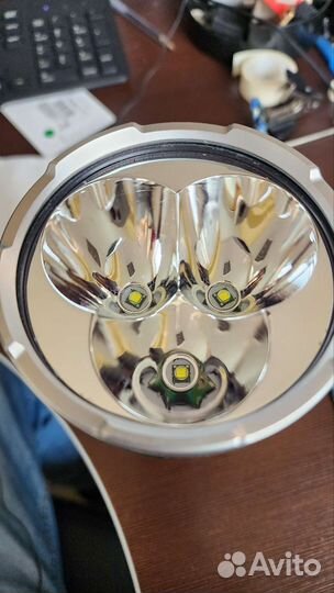 Фонарик светодиодный аккумуляторный