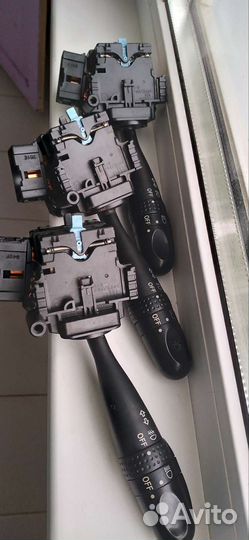 Переключатель поворотов и света на Toyota (Япония)