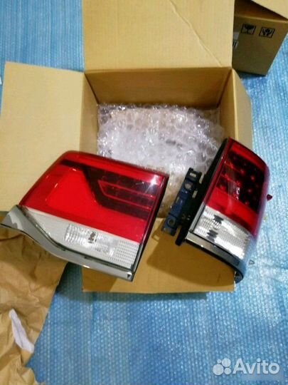 Фонари задние Toyota Land Cruiser 200 2015-2021