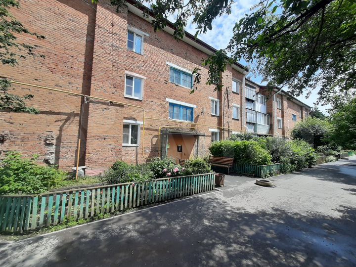 3-к. квартира, 63,7 м², 1/3 эт.