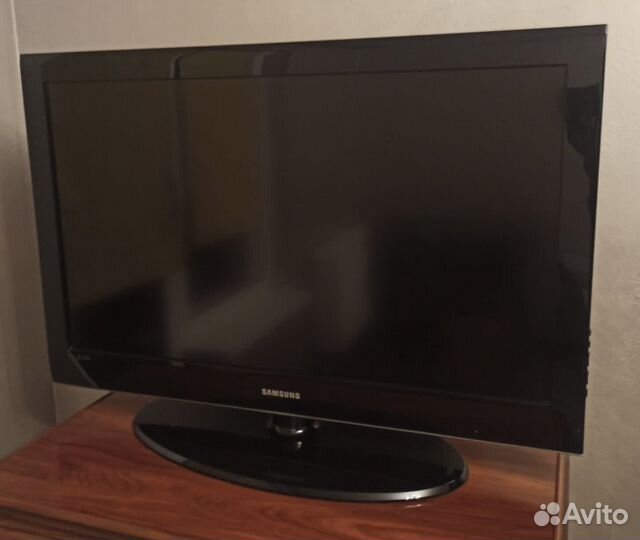 Телевизор Samsung 37 дюймов