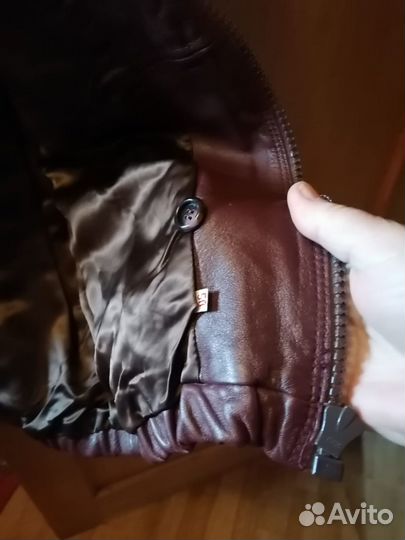 Кожаная куртка бомбер 50разм