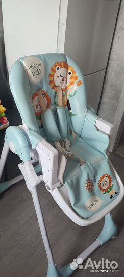 Стул для кормления