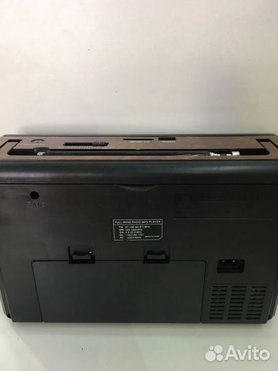 Радиоприемник Luxe Bass LB-A32