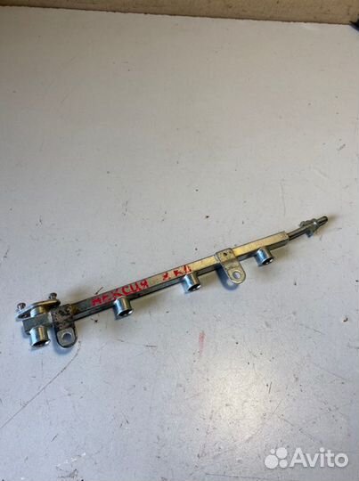 Топливная рампа Daewoo Nexia 1.5