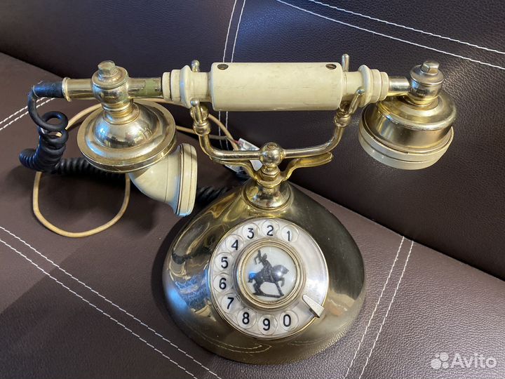 Телефонный аппарат СССР