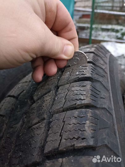 Toyo Observe GSi-6 LS 225/75 R16 104H