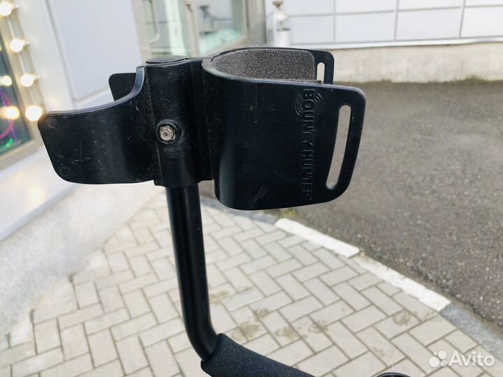 Z.7669 Металлоискатель Discovery 1100