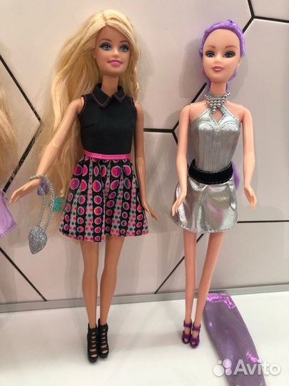 Барби, Штефи, Кен, малышка Еви, русалочка