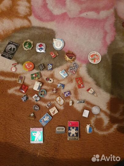 Коллекция значков СССР