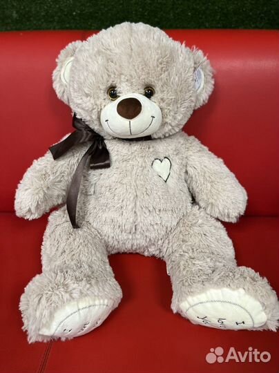 Плюшевый медведь