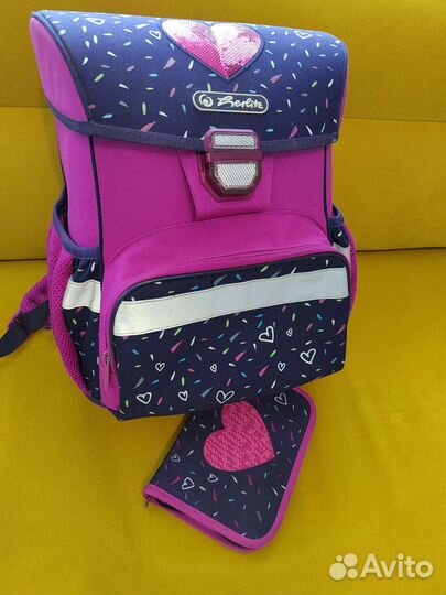 Школьный рюкзак