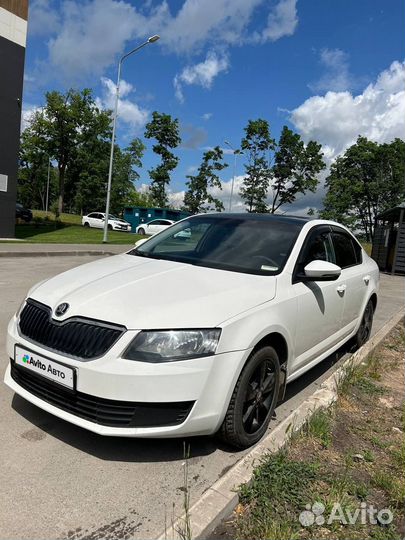 Skoda Octavia 1.6 AT, 2015, 222 000 км