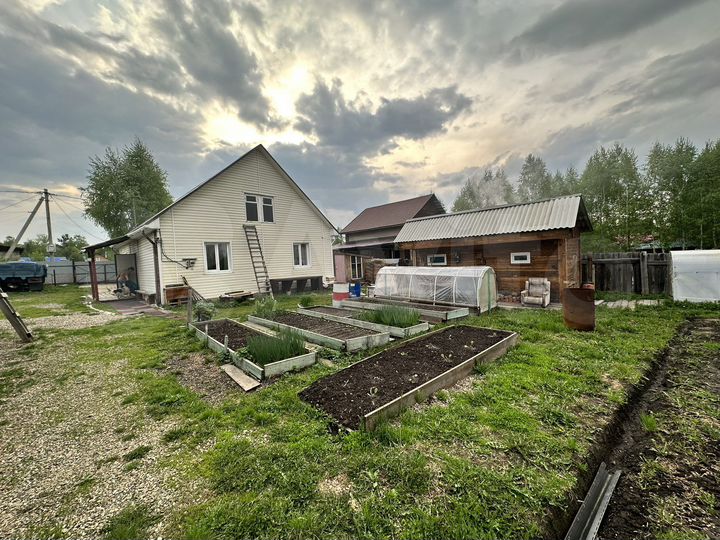 Дом 71,6 м² на участке 10 сот.