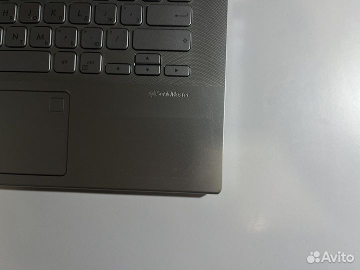 Ноутбук asus vivobook