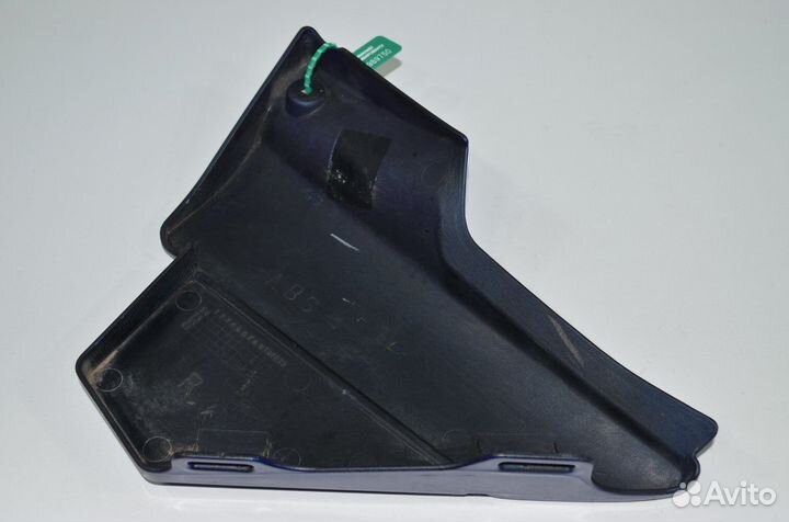 Пластик боковой правый Yamaha XJR400 4HM